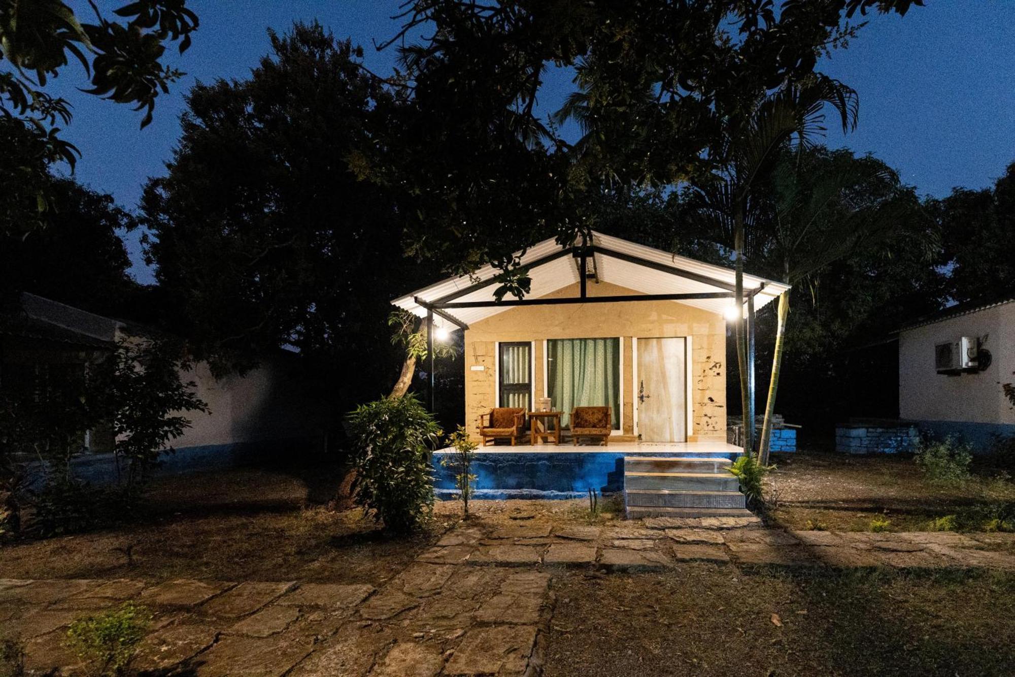 סאסאן גיר Gir County Resort מראה חיצוני תמונה